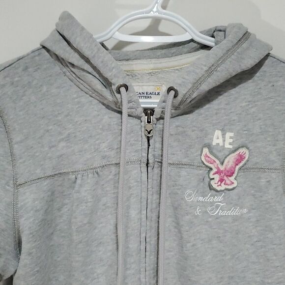 American Eagle large grey eagle fleece short sleeve zip up hoodie - Picture 2 of 6